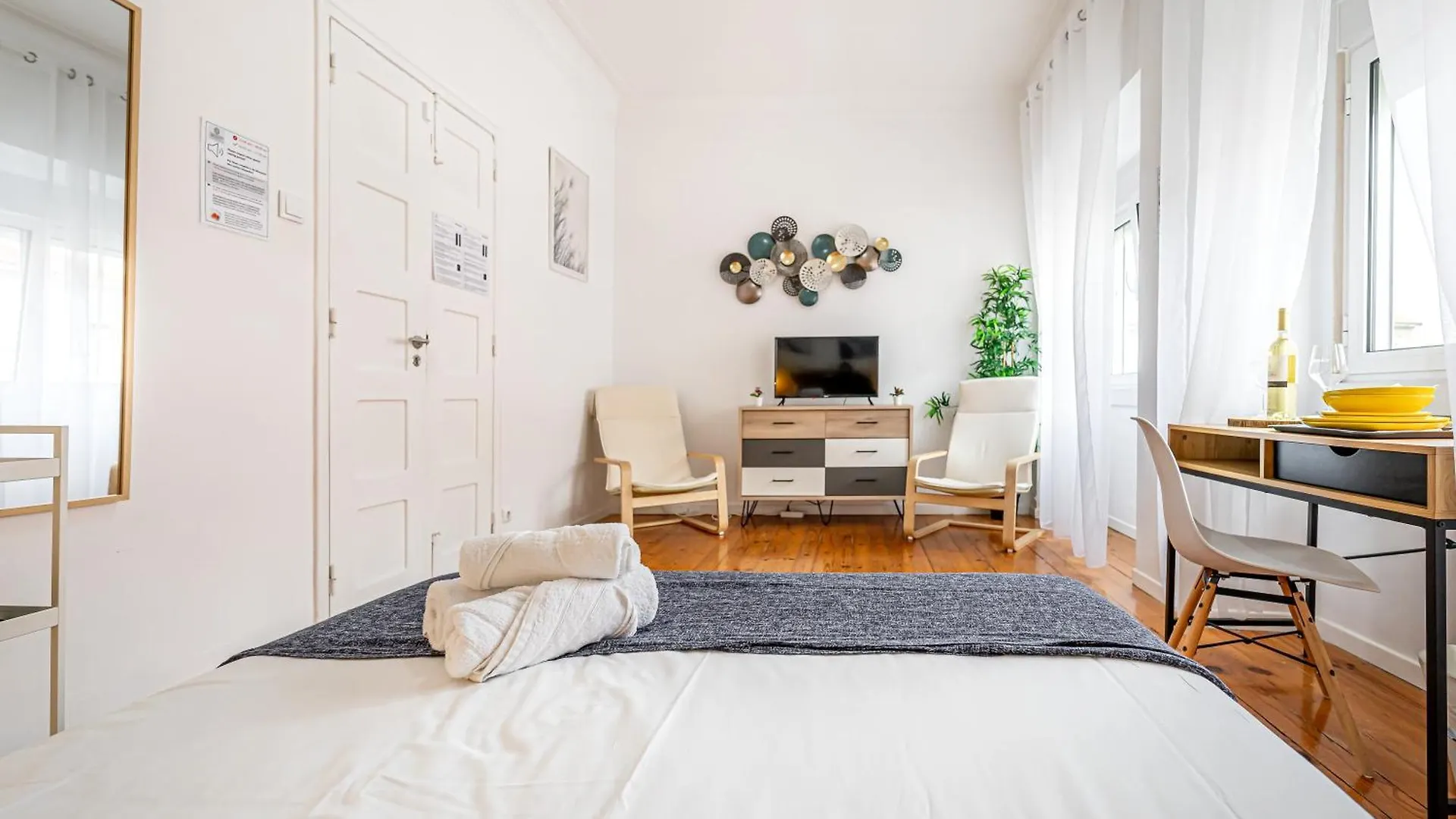Hotel April Square By Lisbon With Sintra Amadora