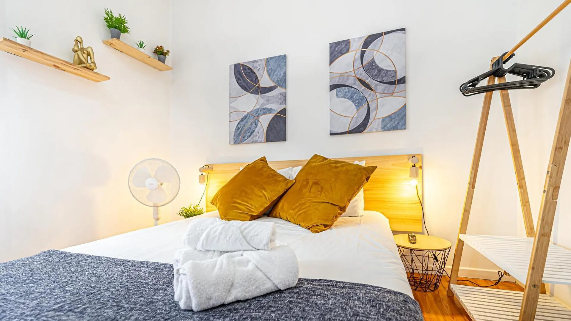 Hotel April Square By Lisbon With Sintra Amadora