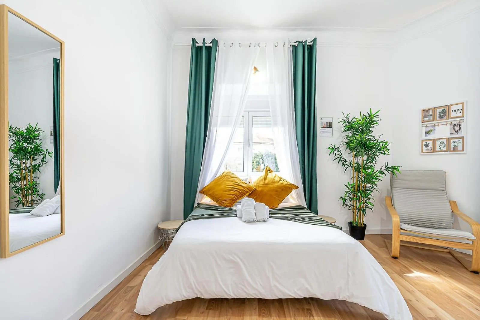 Hotel April Square By Lisbon With Sintra Amadora Affittacamere