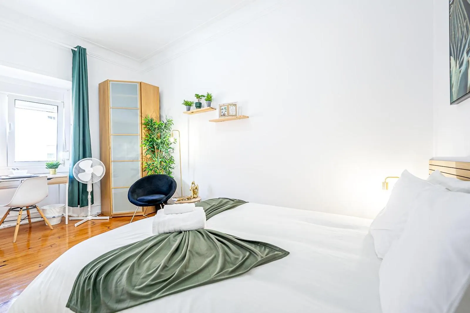 Hotel April Square By Lisbon With Sintra Amadora 0*,  Portogallo