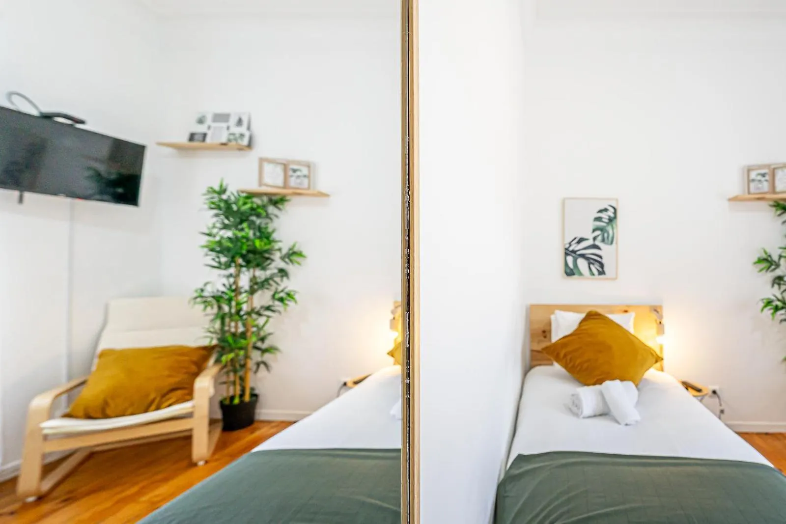 Affittacamere Hotel April Square By Lisbon With Sintra Amadora