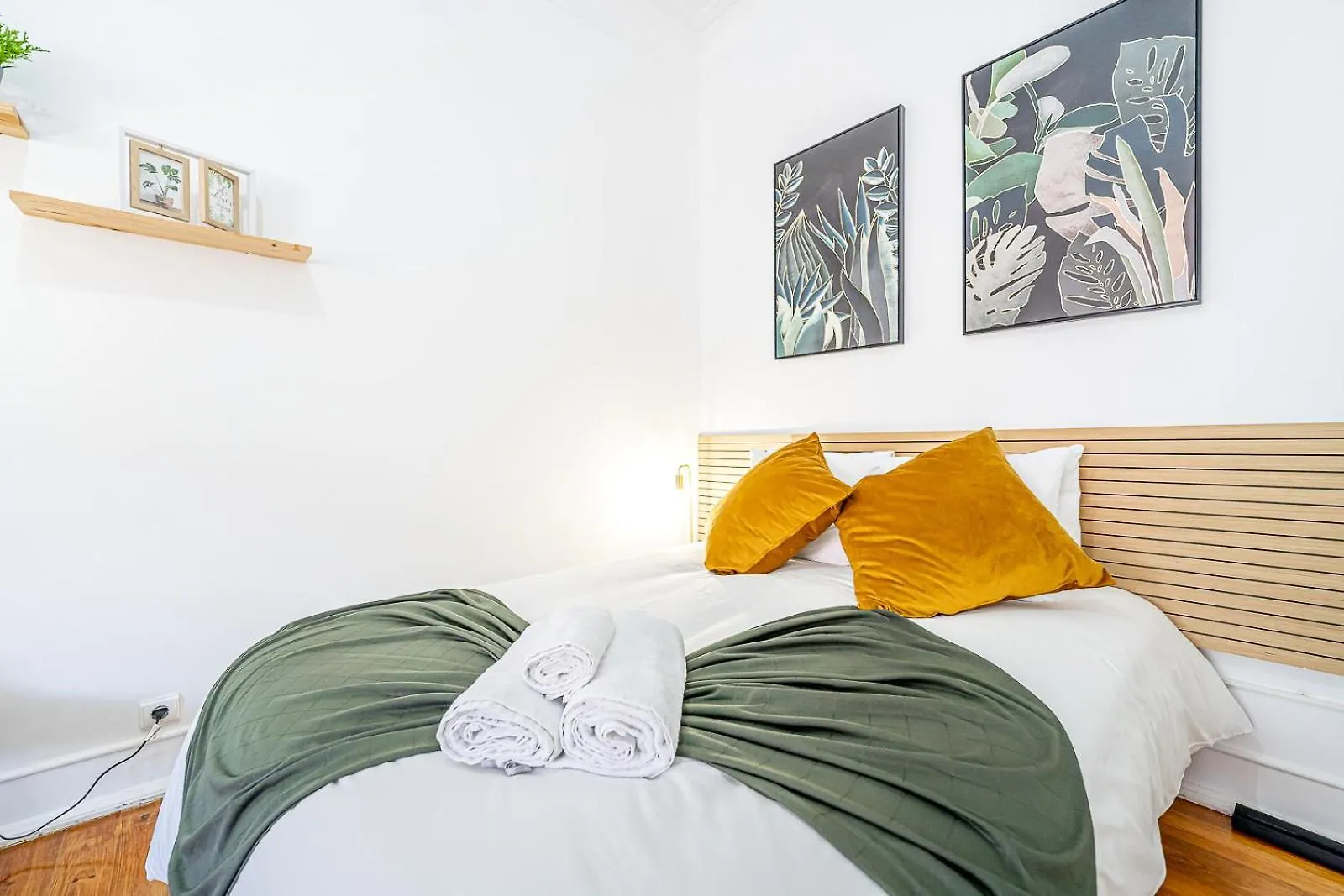 Hotel April Square By Lisbon With Sintra Amadora Affittacamere