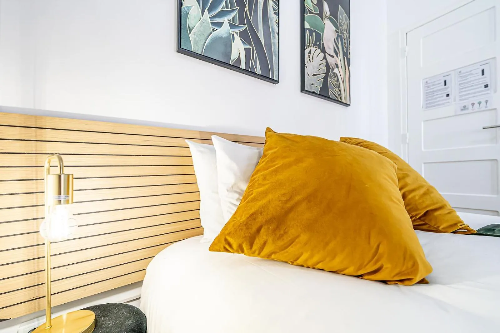 Hotel April Square By Lisbon With Sintra Amadora 0*,
