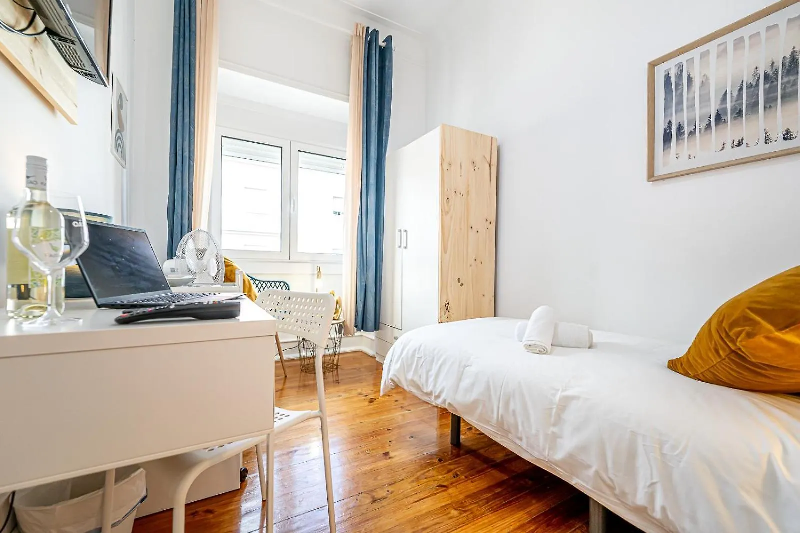 Hotel April Square By Lisbon With Sintra Amadora