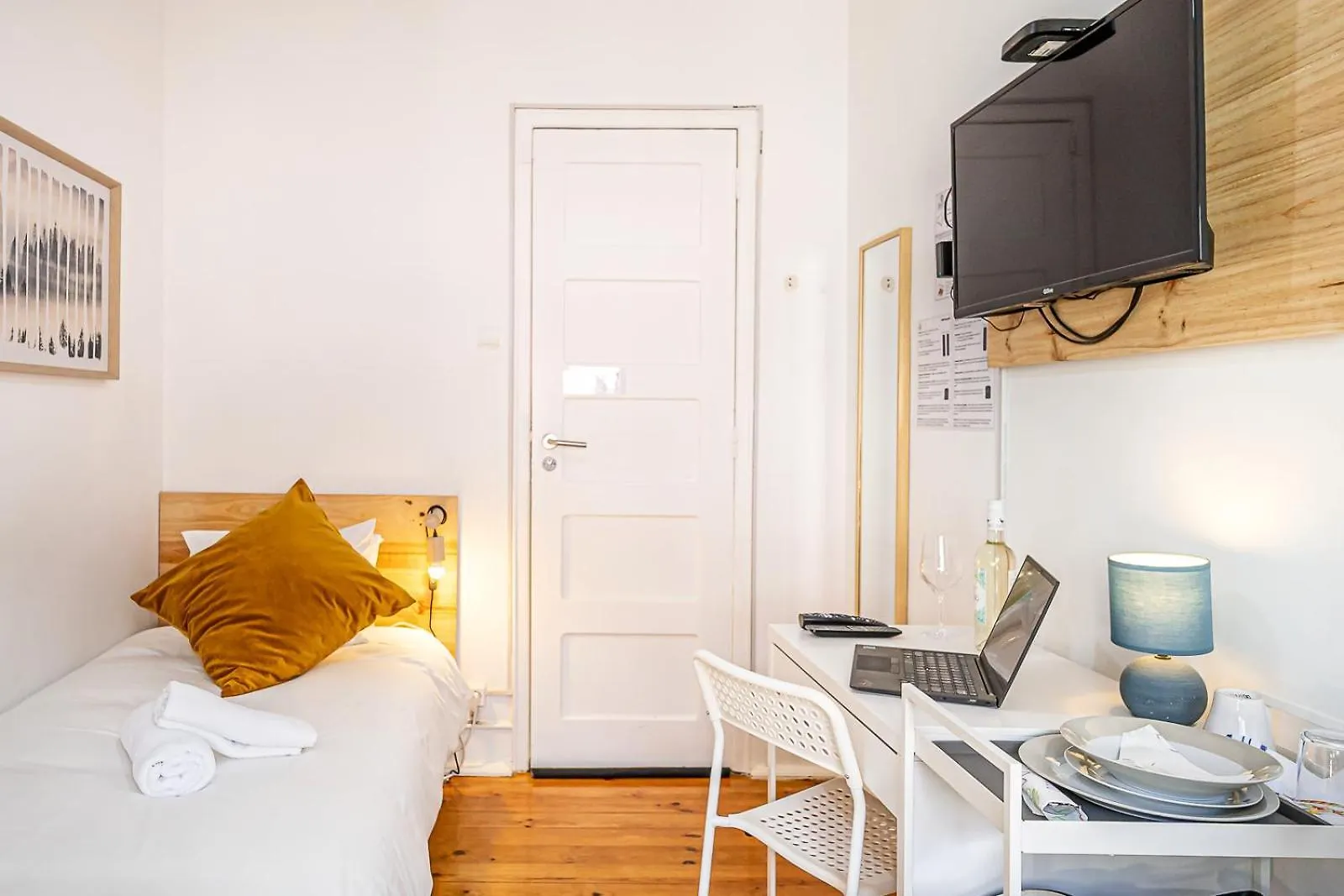 Hotel April Square By Lisbon With Sintra Amadora Affittacamere