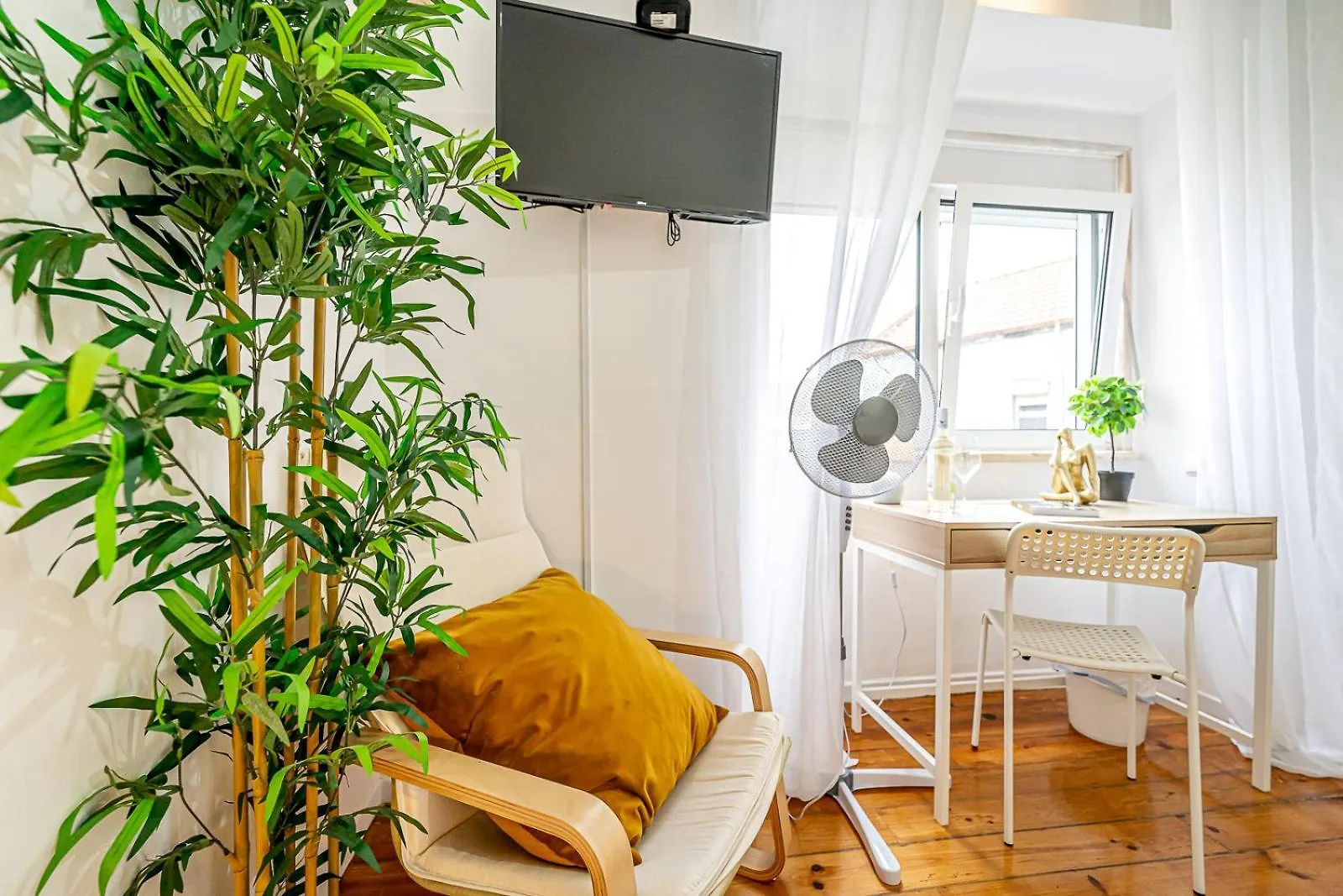 Hotel April Square By Lisbon With Sintra Amadora Affittacamere